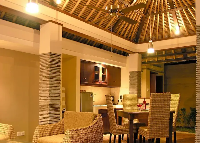 The Amasya 5* Seminyak
